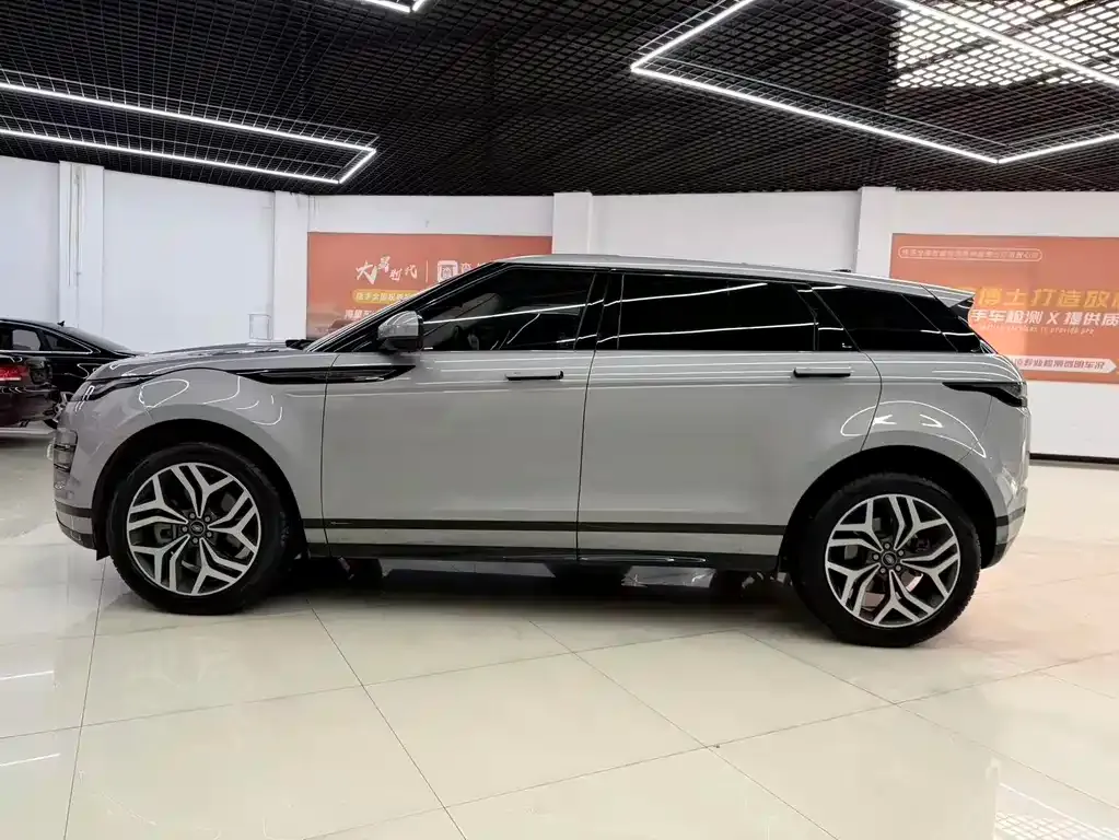Land Rover Evoque — фото 9