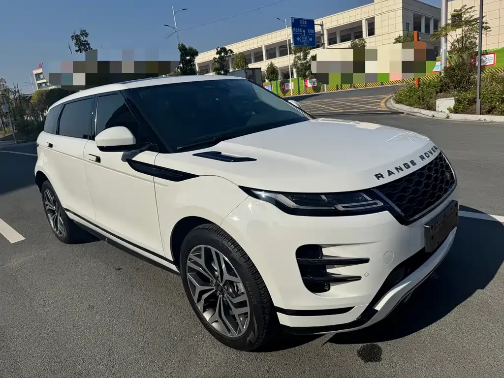 Land Rover Evoque — фото 1