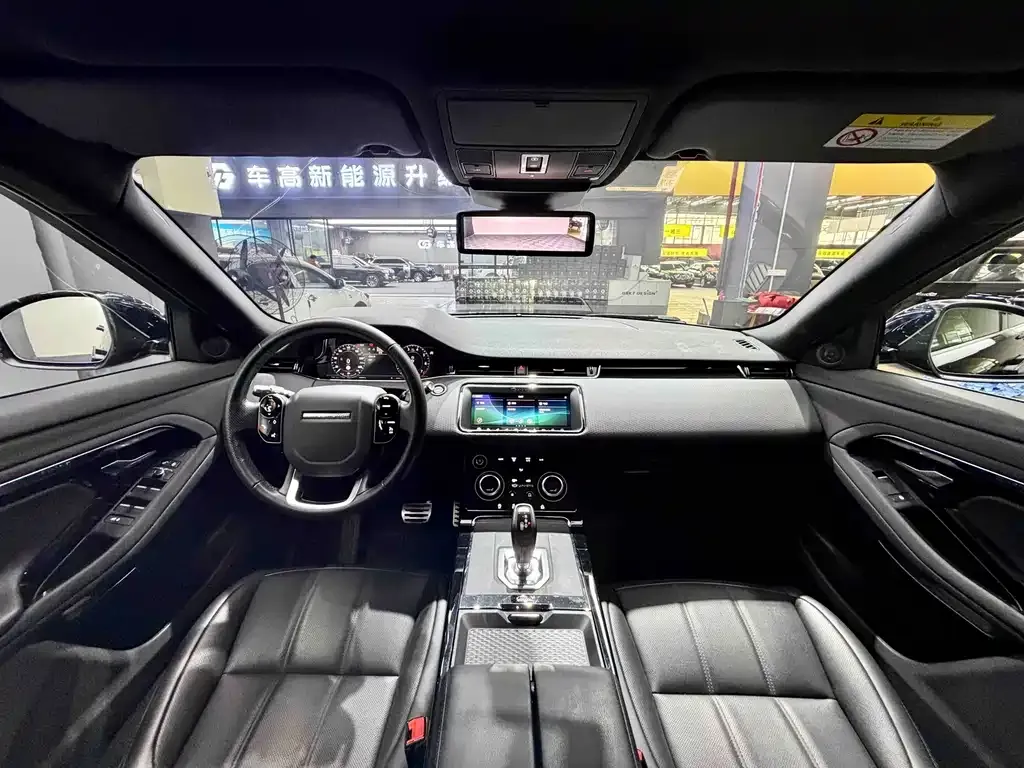 Land Rover Evoque — фото 10