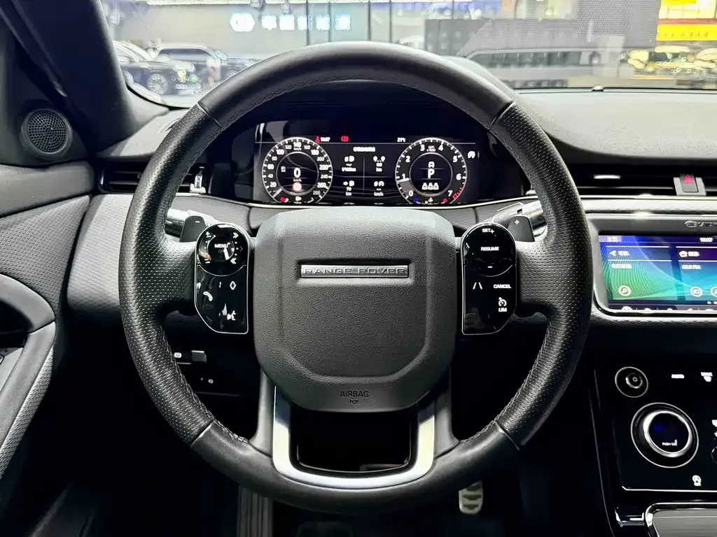 Land Rover Evoque — фото 8