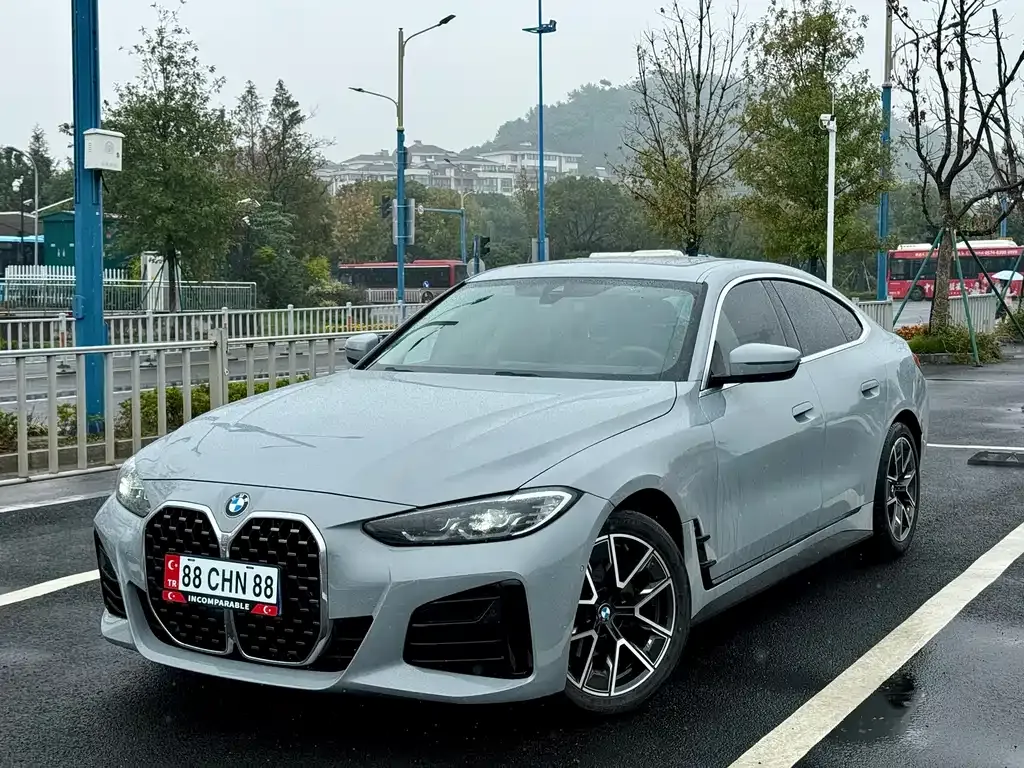 BMW 4 Series — фото 1