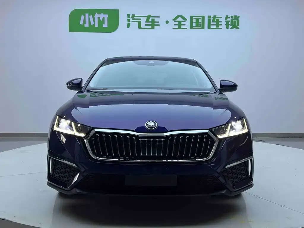 Skoda Octavia — фото 8