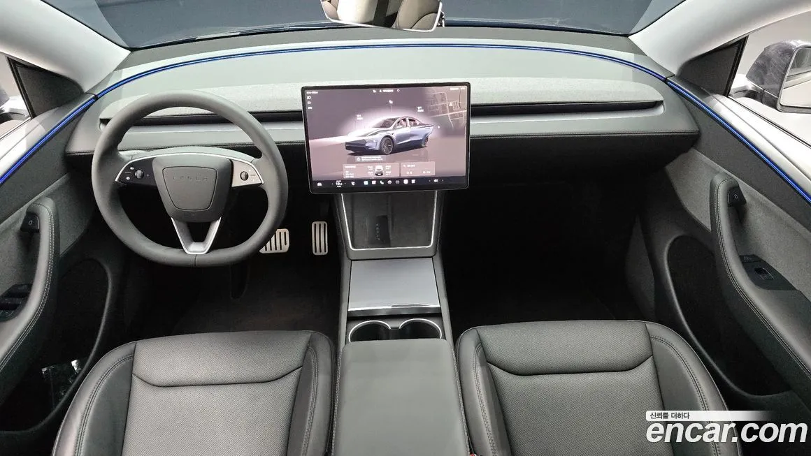 Tesla Model Y — фото 10