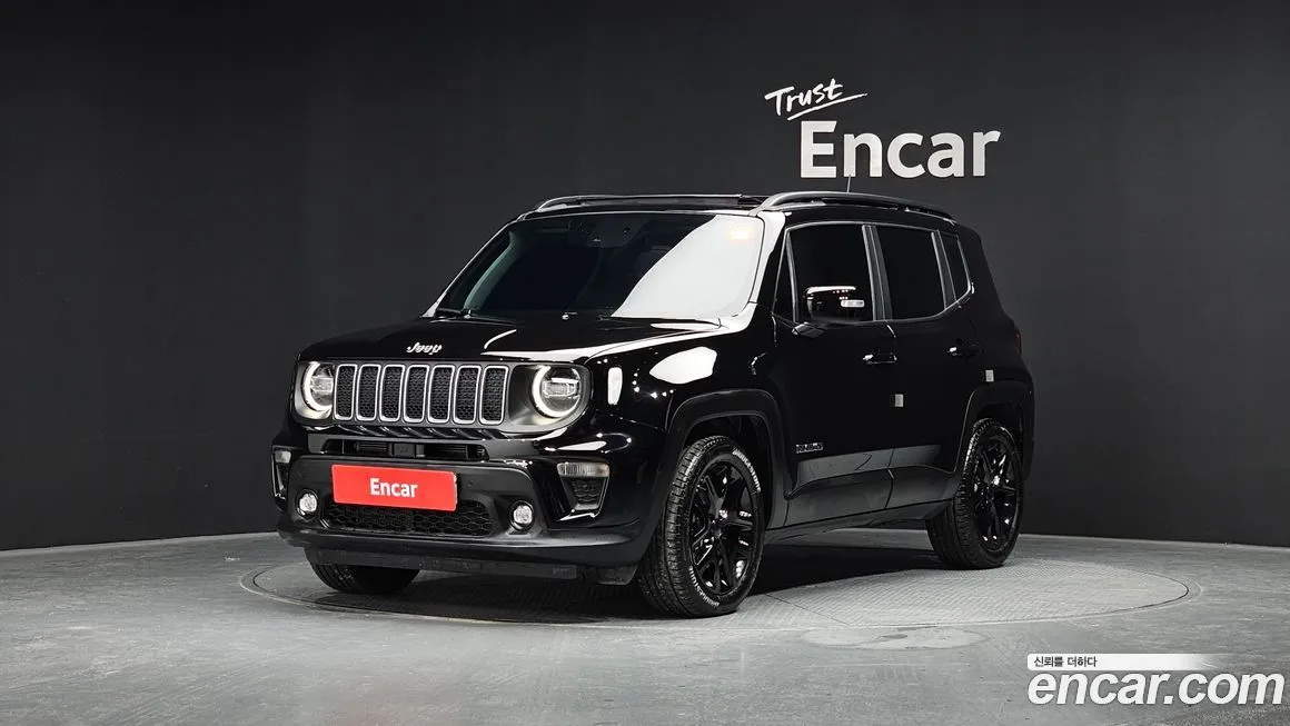 Jeep Renegade — фото 1