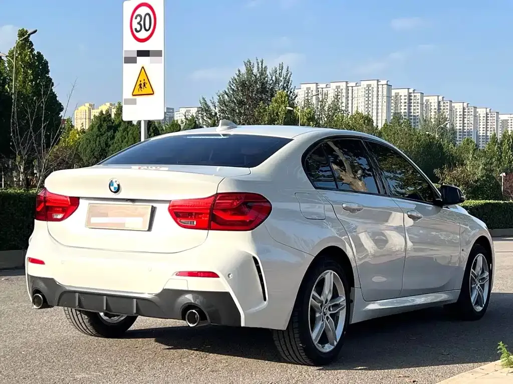 BMW 1 Series — фото 10