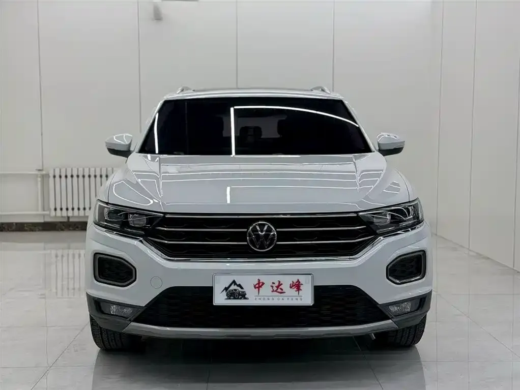 Volkswagen T-Roc — фото 3
