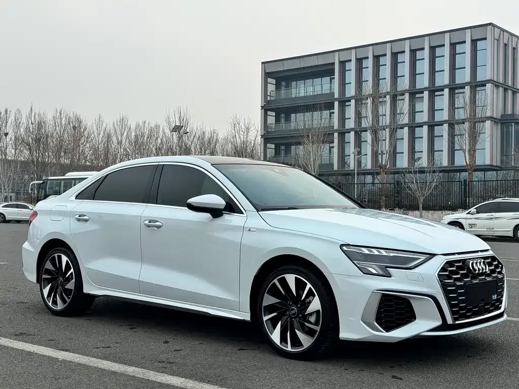 Audi A3 — фото 8