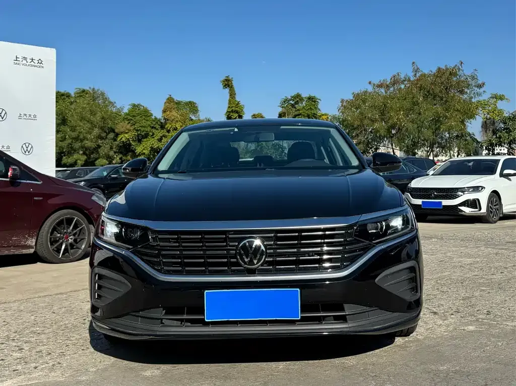 Volkswagen Passat — фото 2