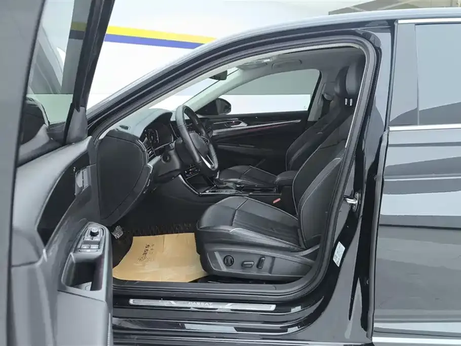 Volkswagen Passat — фото 5