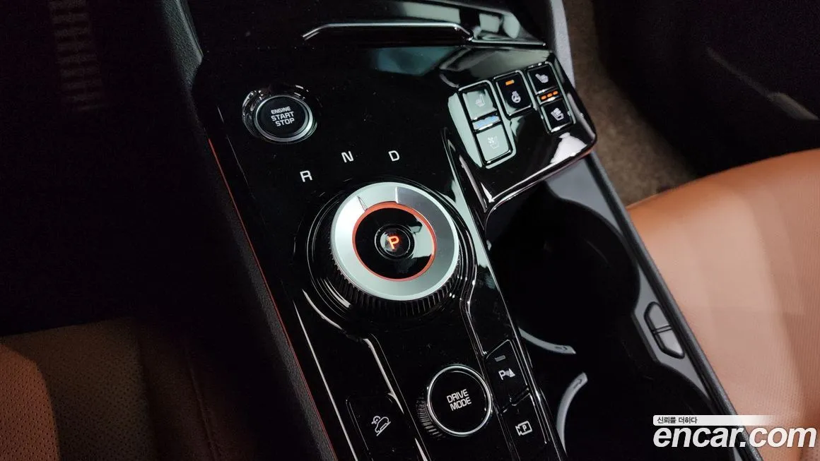 Kia Sportage — фото 9
