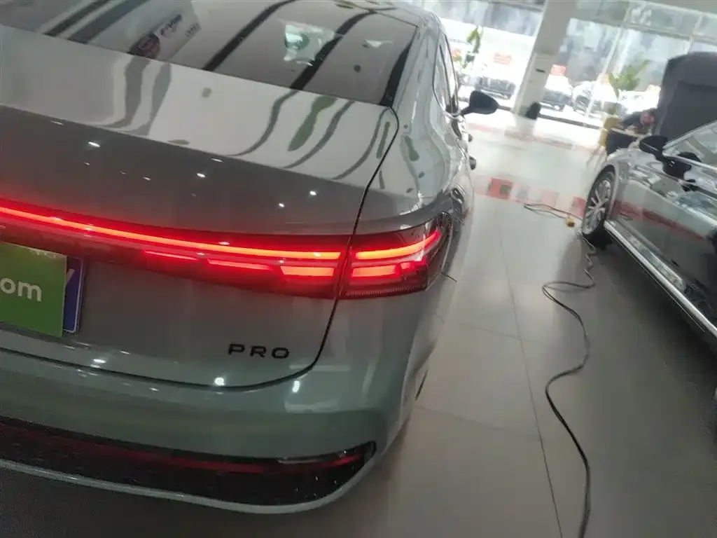 Volkswagen Passat — фото 2