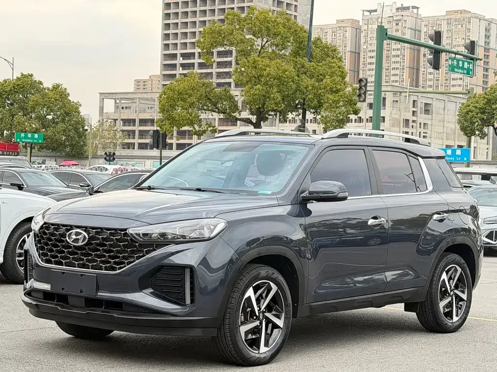 Hyundai ix35 — фото 1