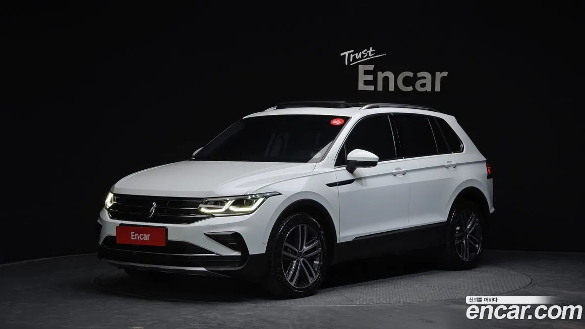 Volkswagen Tiguan — фото 1