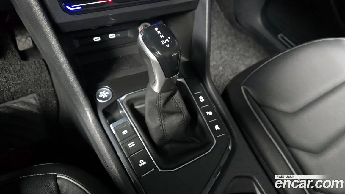 Volkswagen Tiguan — фото 5