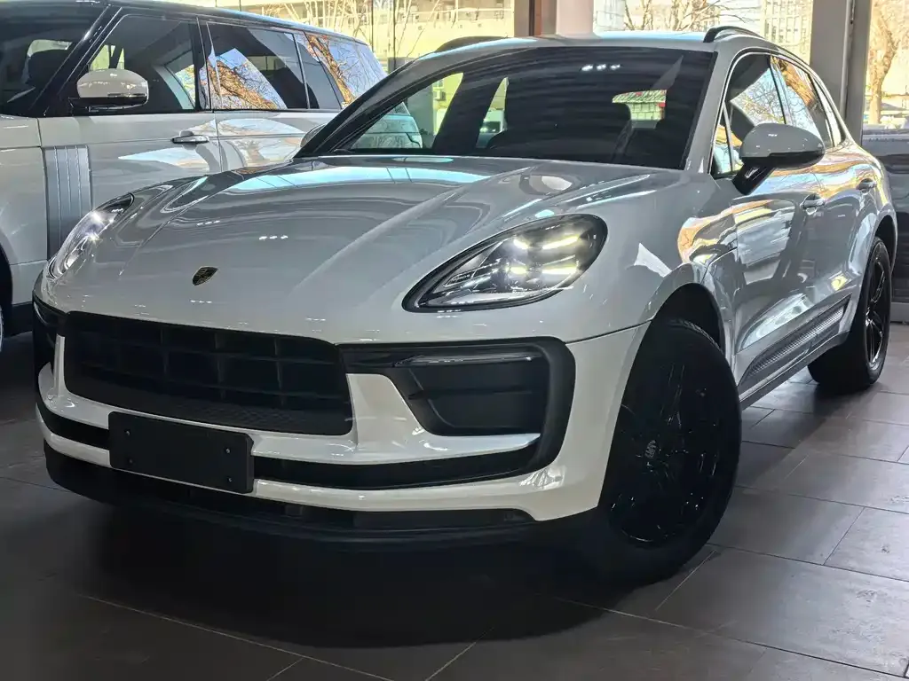 Porsche Macan — фото 1