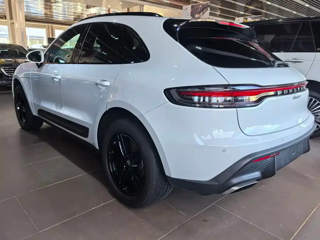 Porsche Macan — фото 10