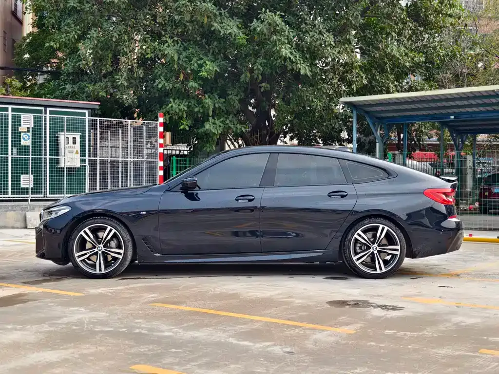 BMW 6 Series GT — фото 10
