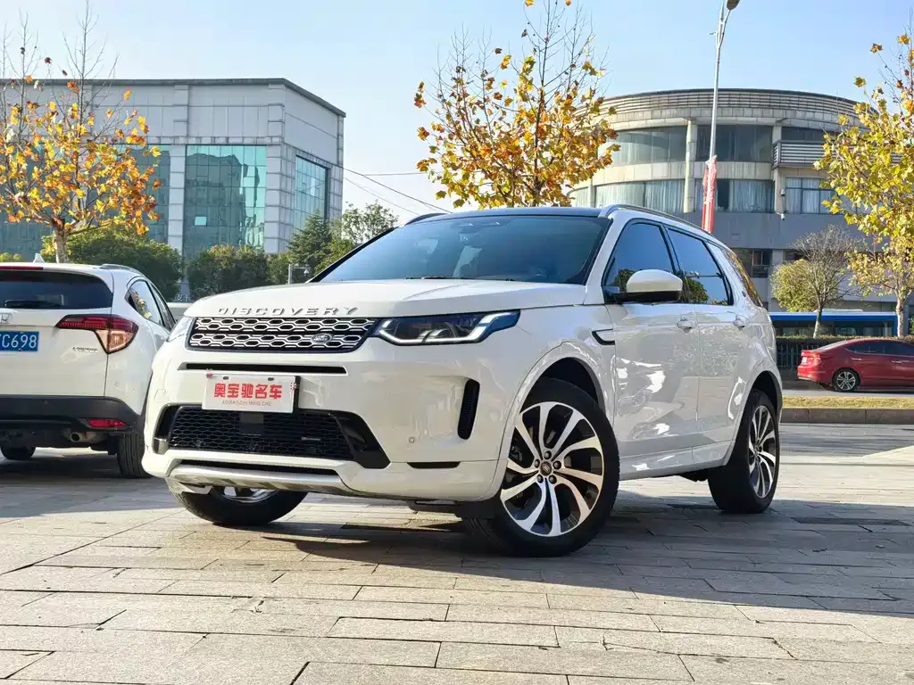 Land Rover Discovery Sport — фото 1