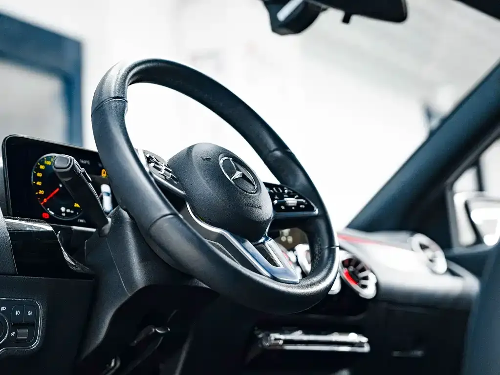 Mercedes-Benz GLA — фото 10
