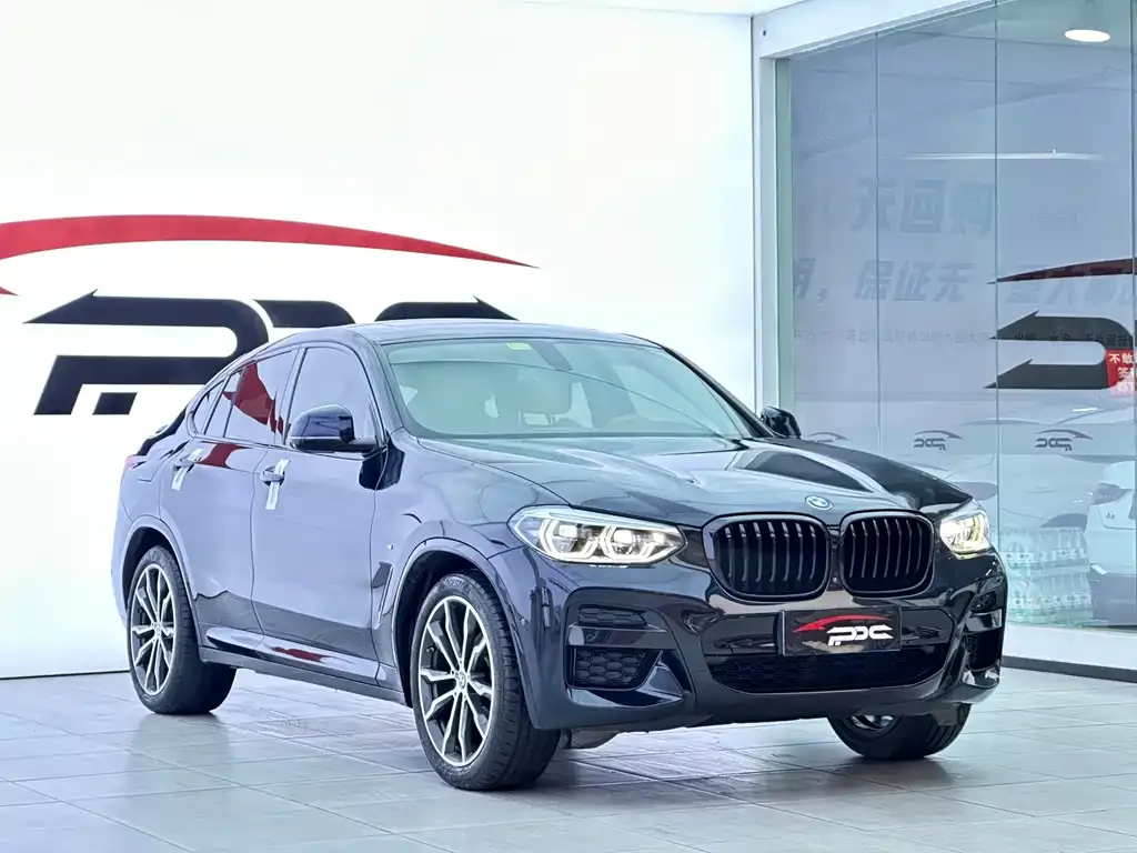 BMW X4 — фото 9