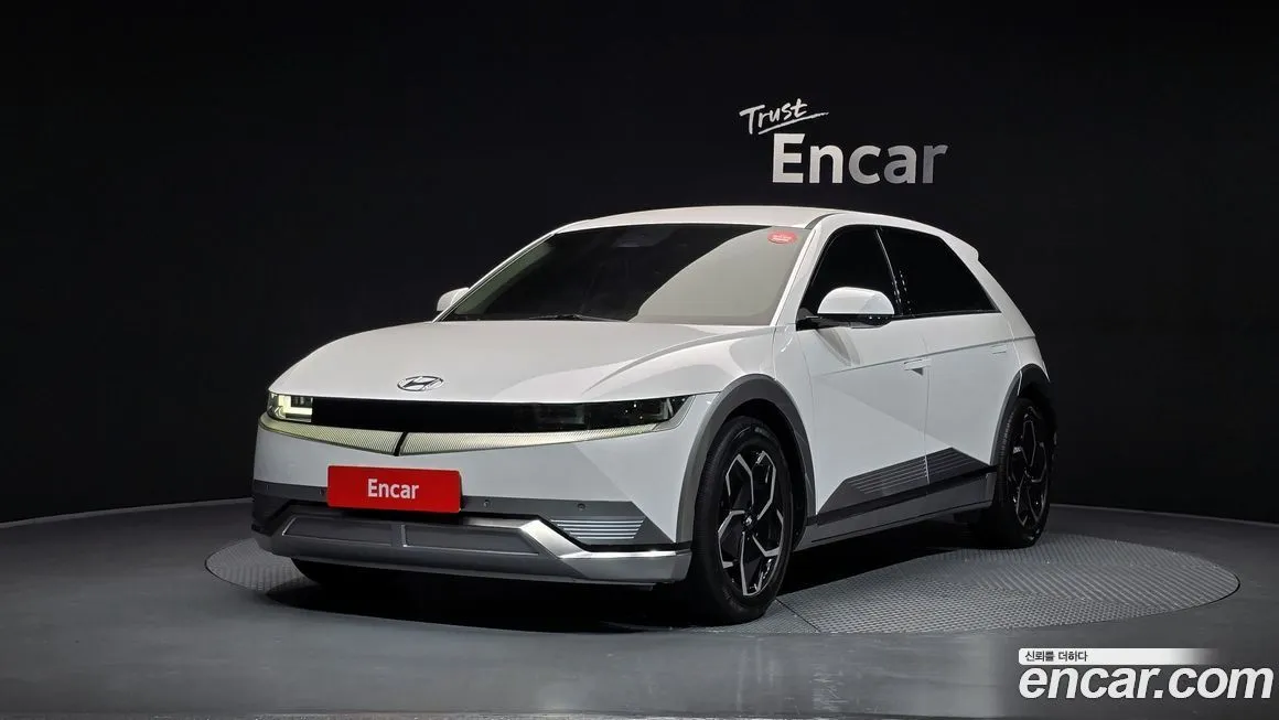 Hyundai Ioniq5 — фото 1