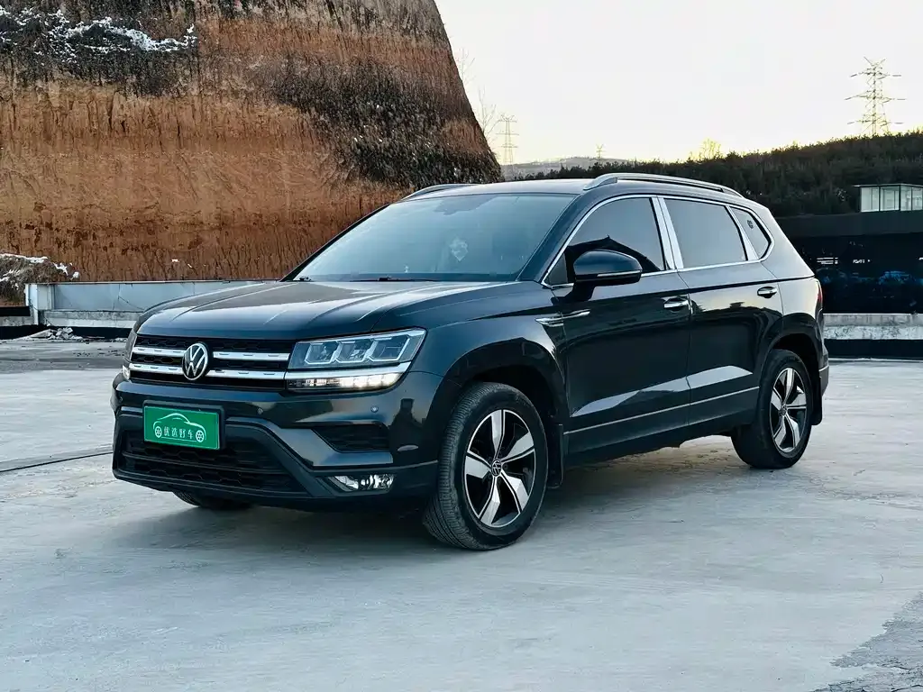 Volkswagen Tharu — фото 1