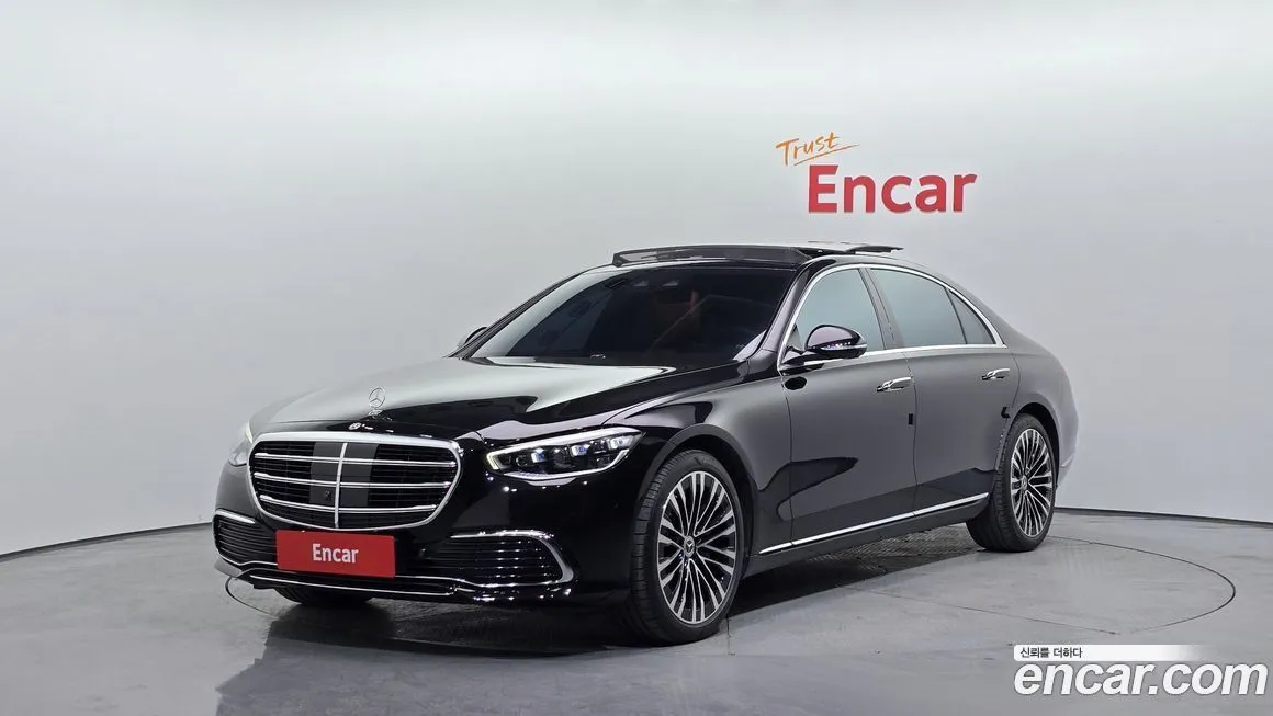 Mercedes-Benz S-Class — фото 1