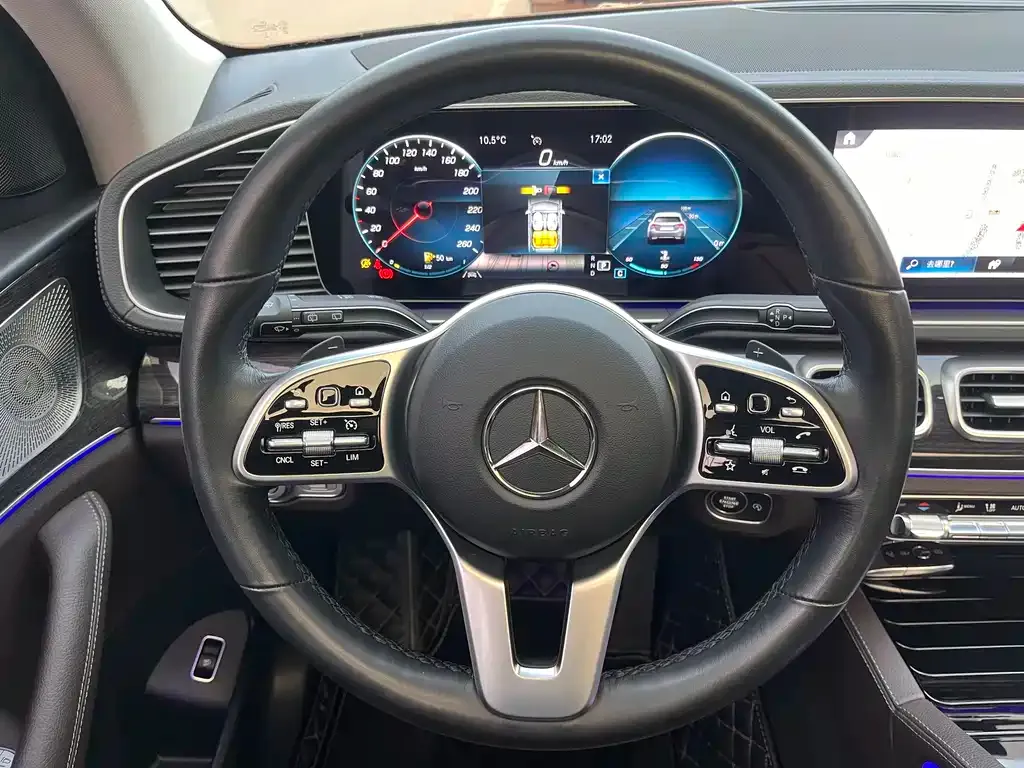 Mercedes-Benz GLE — фото 4