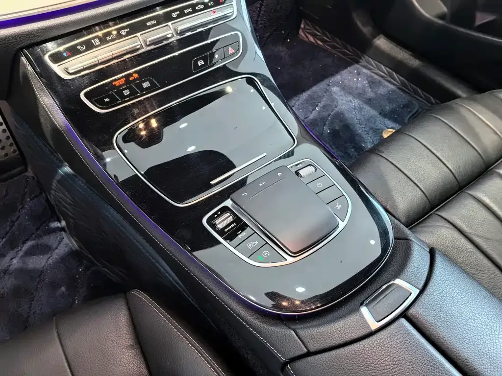Mercedes-Benz E-Class (Import) — фото 7