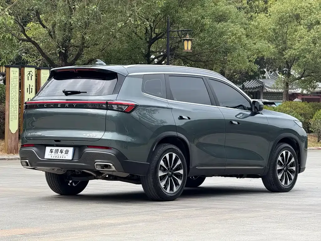 Chery Tiggo 8 PLUS — фото 8