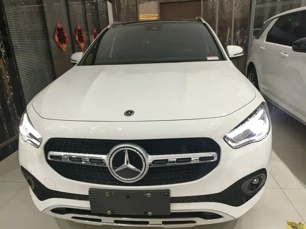 Mercedes-Benz GLA — фото 4