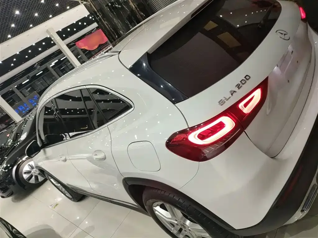 Mercedes-Benz GLA — фото 3