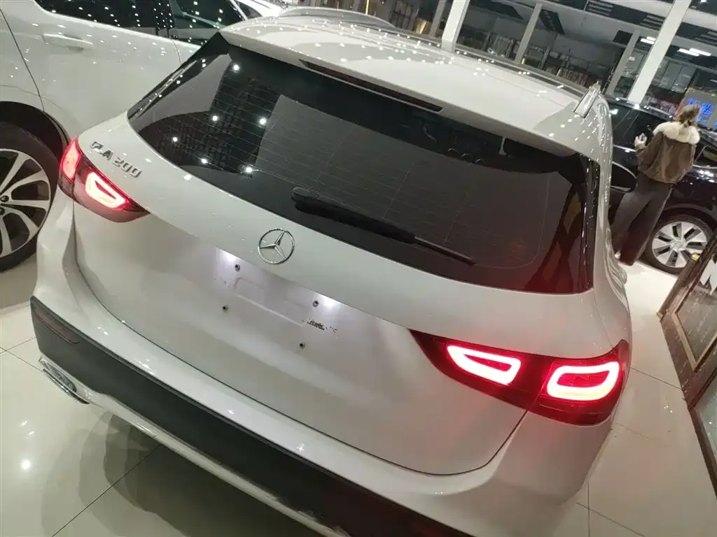 Mercedes-Benz GLA — фото 8
