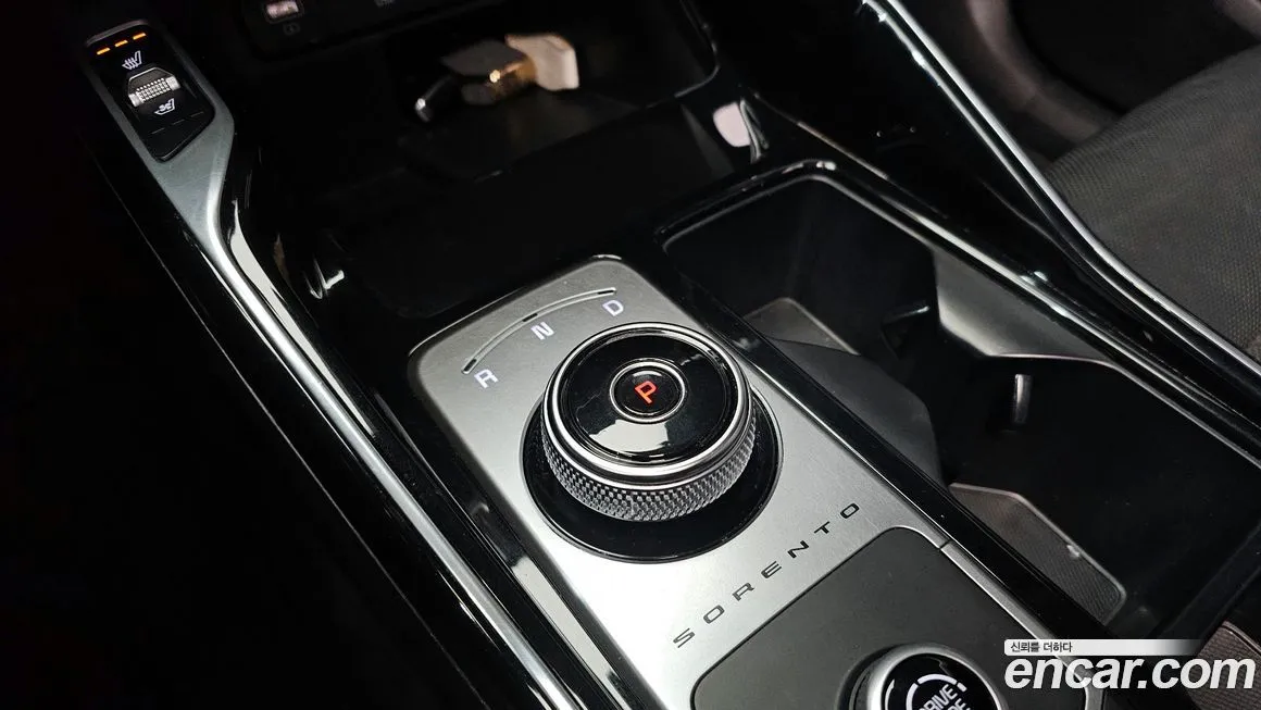 Kia Sorento — фото 9