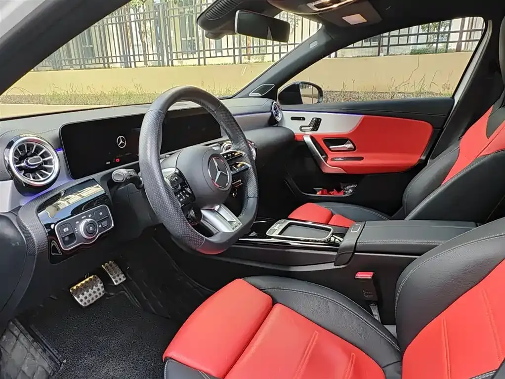Mercedes-Benz A-Class AMG (Import) — фото 3