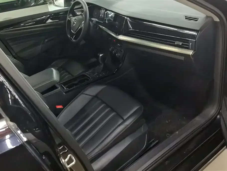 Volkswagen Passat — фото 2