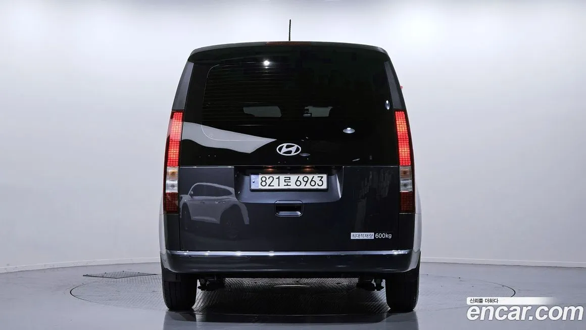 Hyundai Staria — фото 4