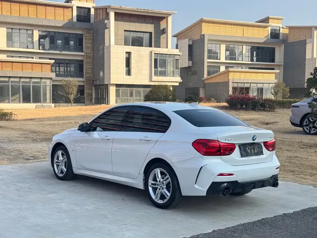 BMW 1 Series — фото 9