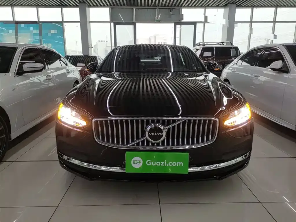 Volvo S90 — фото 10