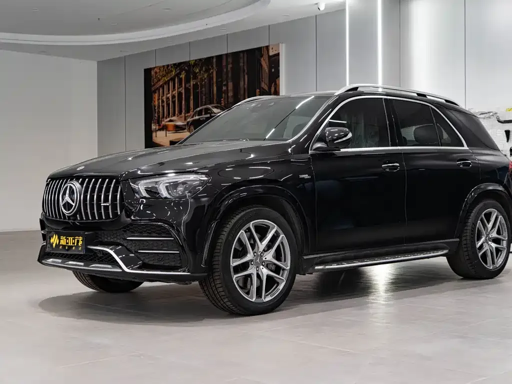 Mercedes-Benz GLE AMG — фото 1