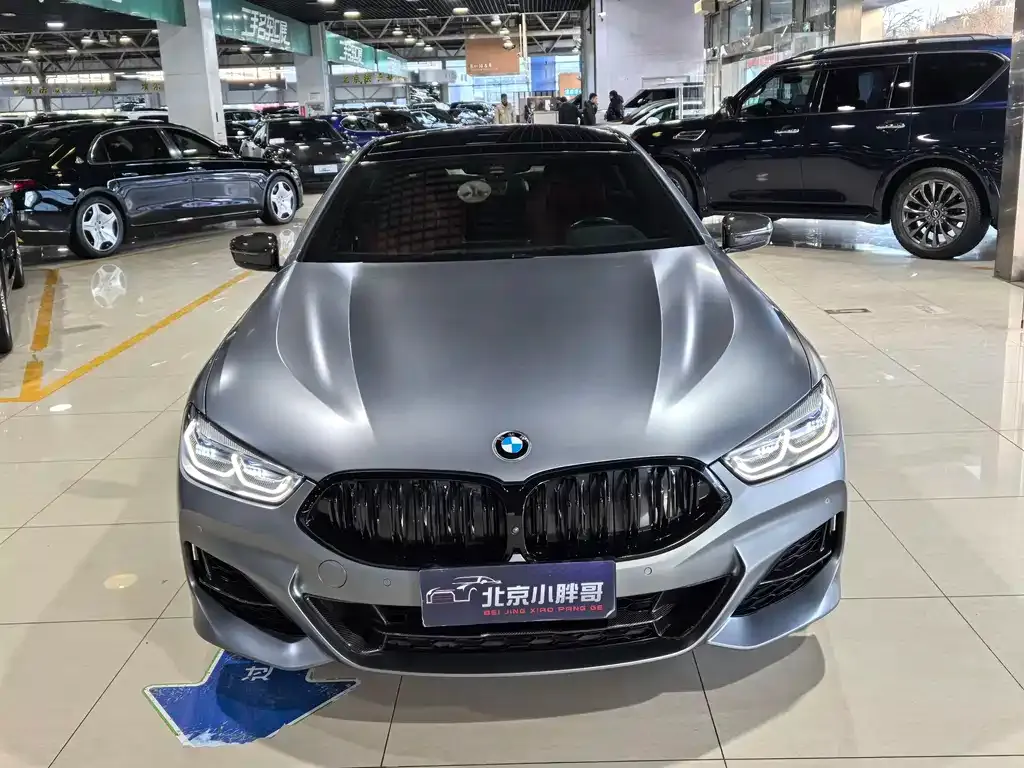 BMW 8 Series — фото 5