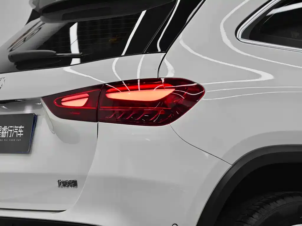 Mercedes-Benz GLA — фото 5