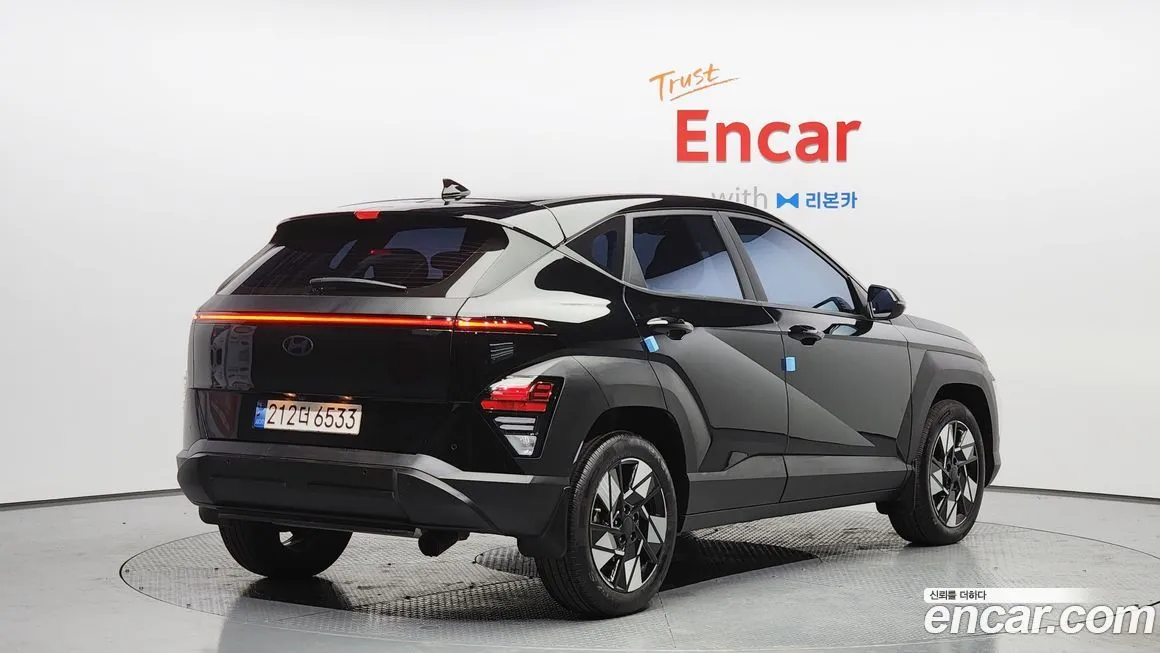 Hyundai Kona — фото 2