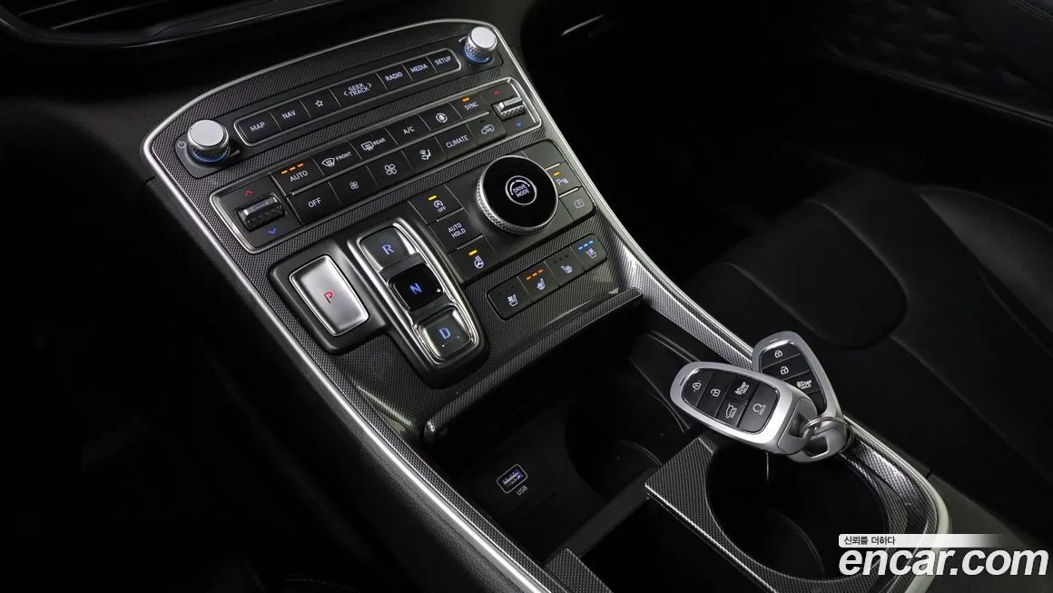 Hyundai Santafe — фото 5