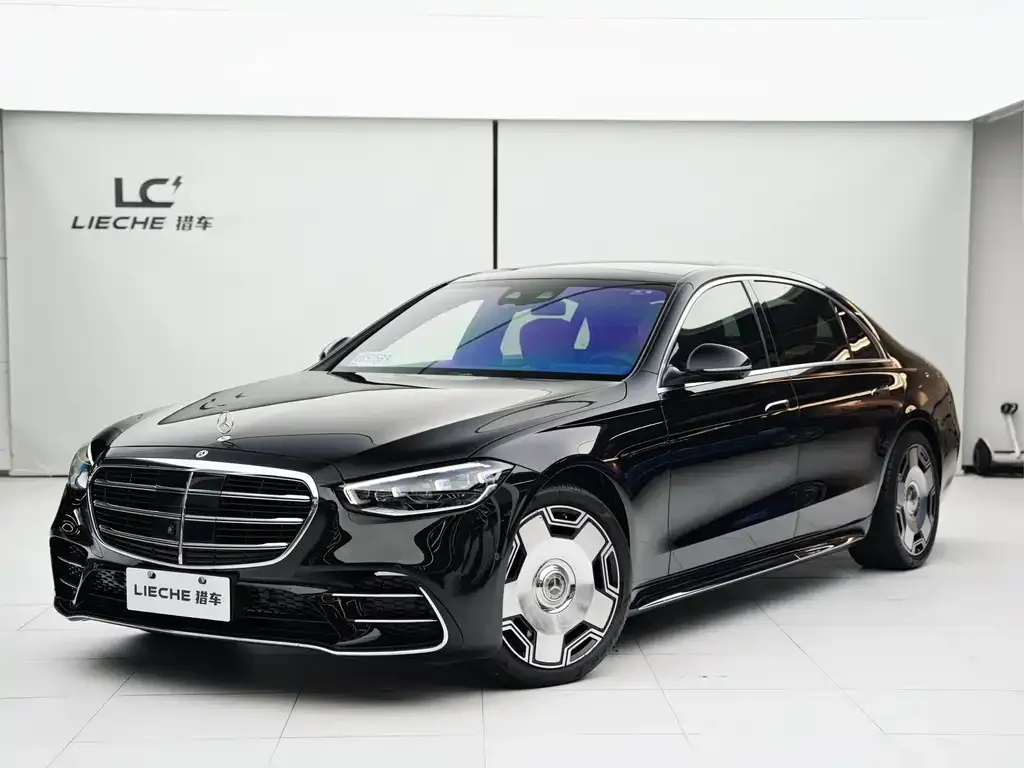 Mercedes-Benz S-Class — фото 1