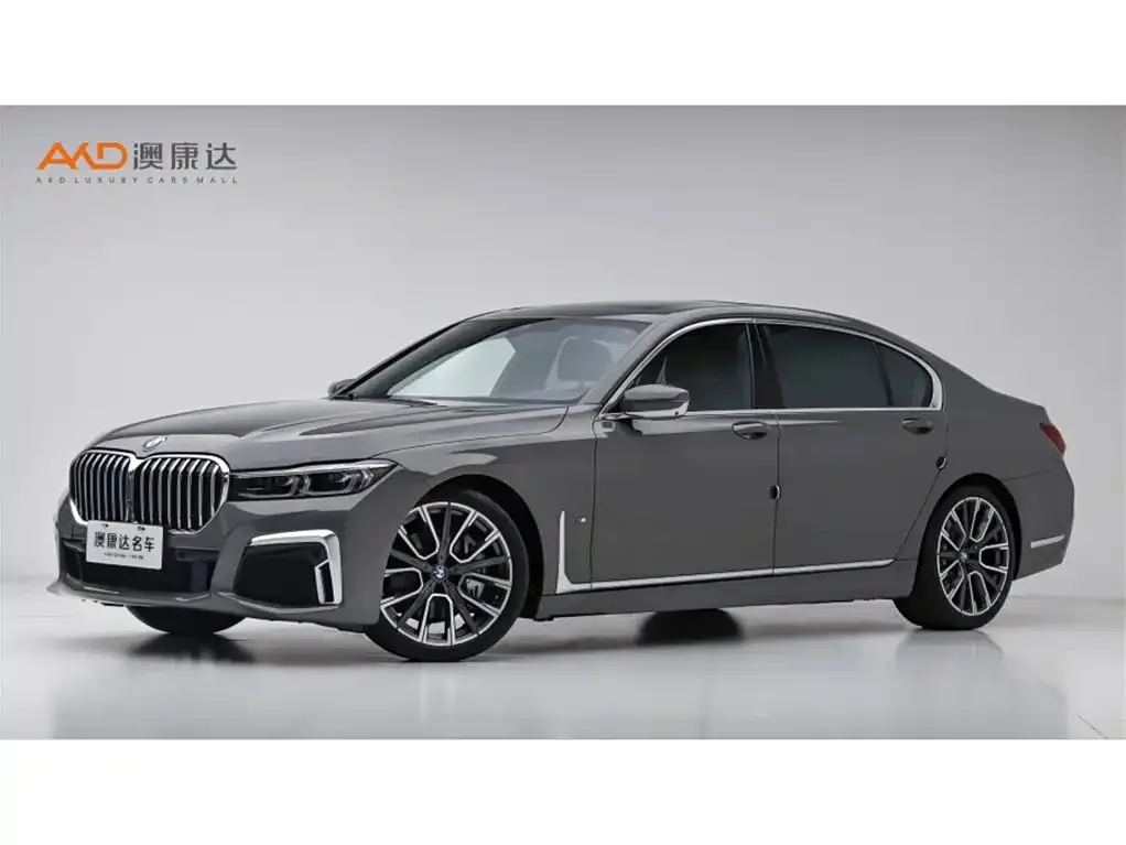 BMW 7 Series — фото 1