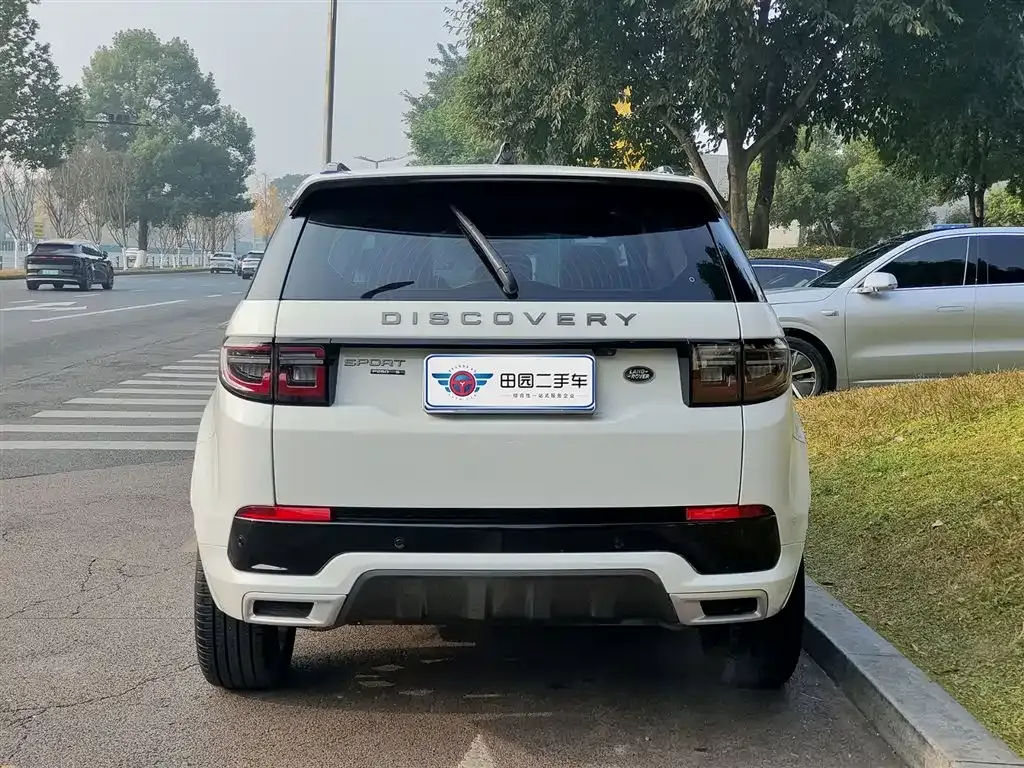 Land Rover Discovery Sport — фото 10