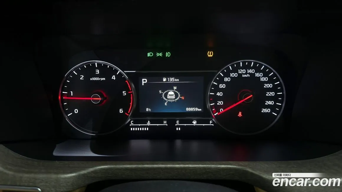 Kia Sorento — фото 8