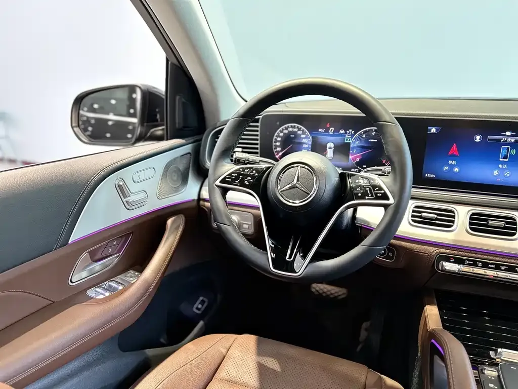 Mercedes-Benz GLE — фото 6