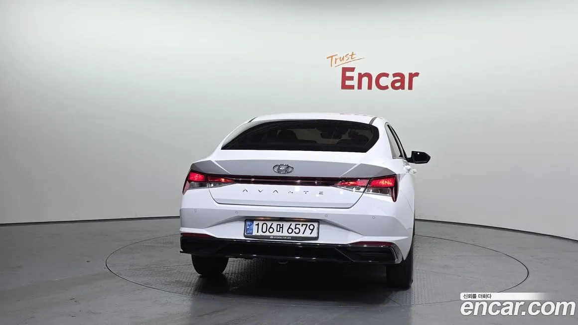 Hyundai AVANTE — фото 2